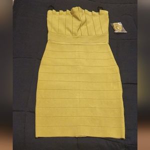 Bebe Dress Bandage Bodycon Strapless Pleated Front Citronelle Green Yellow XS